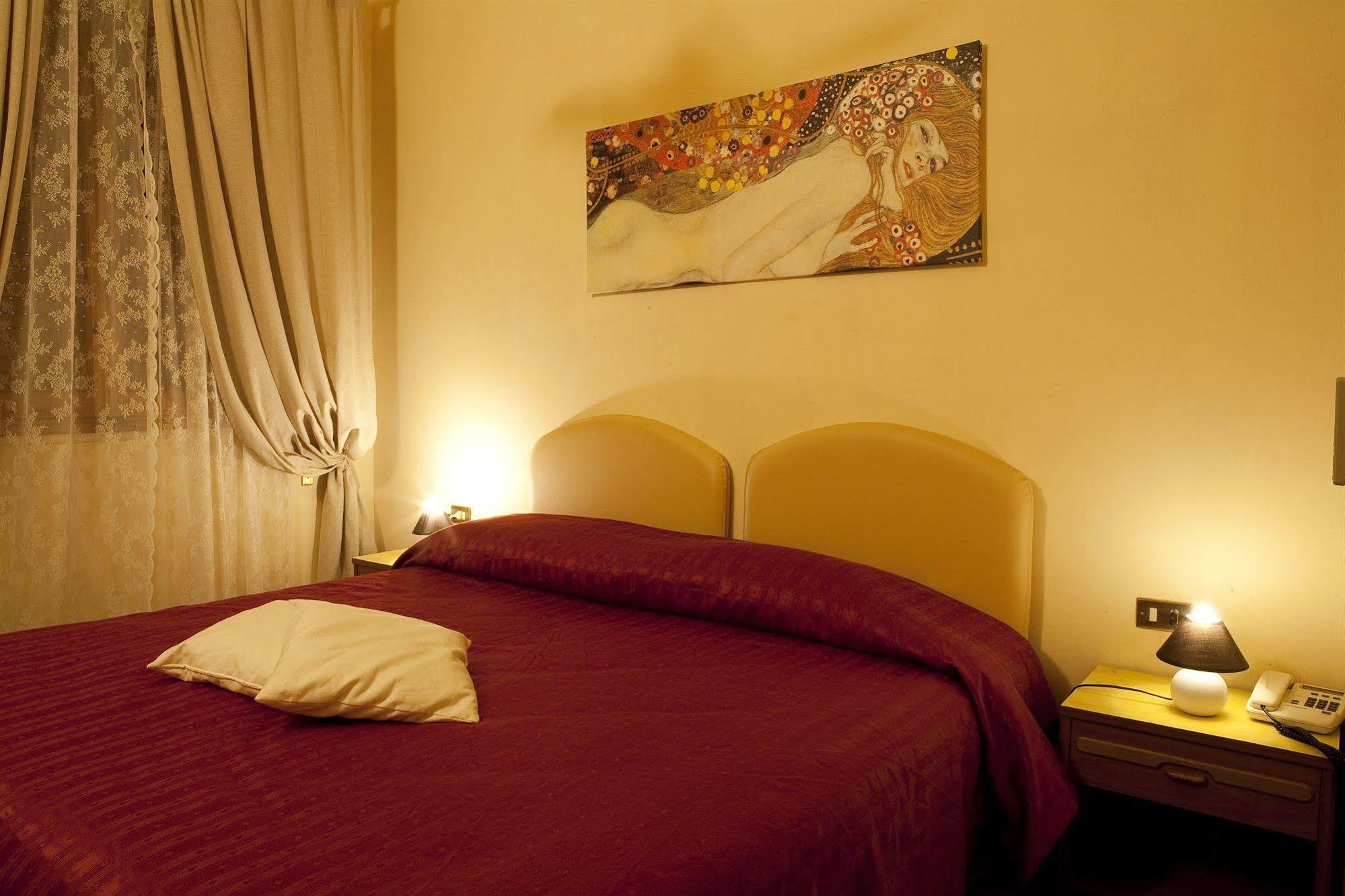 קמפי ביסנציו Hotel Centro מראה חיצוני תמונה