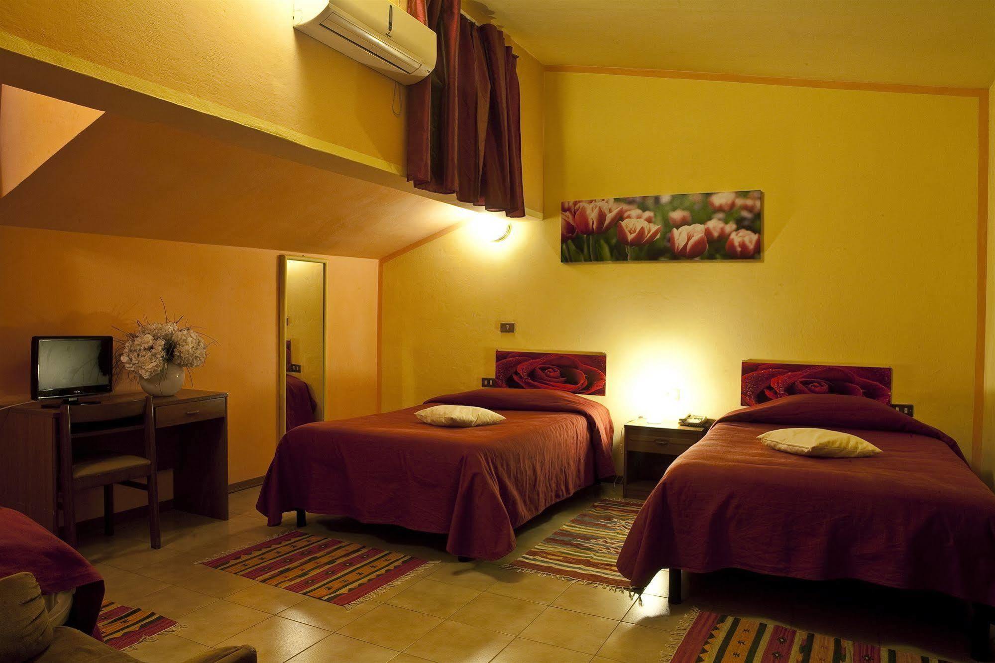 קמפי ביסנציו Hotel Centro מראה חיצוני תמונה