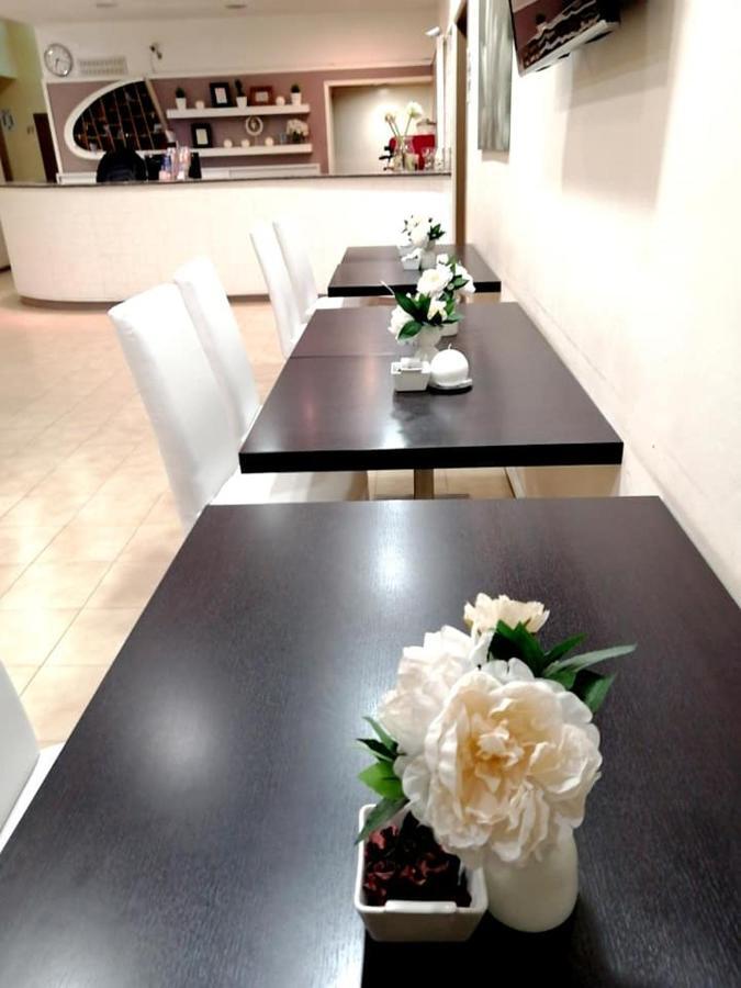 קמפי ביסנציו Hotel Centro מראה חיצוני תמונה